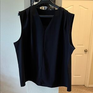 Black Sleeveless Shirt